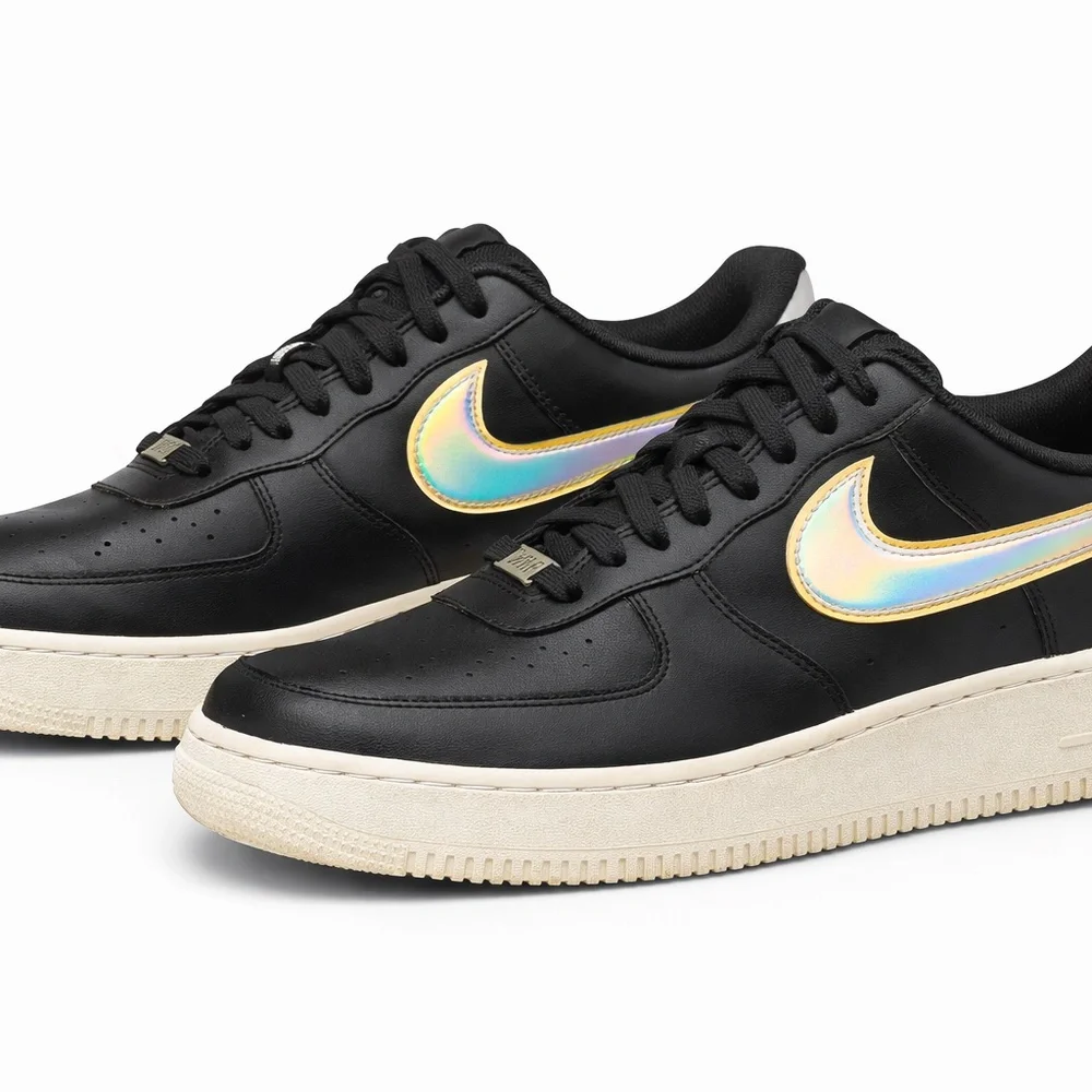 • Nike AF1 Black Iridescent Logo Women Size 9 - Picture 2 of 9